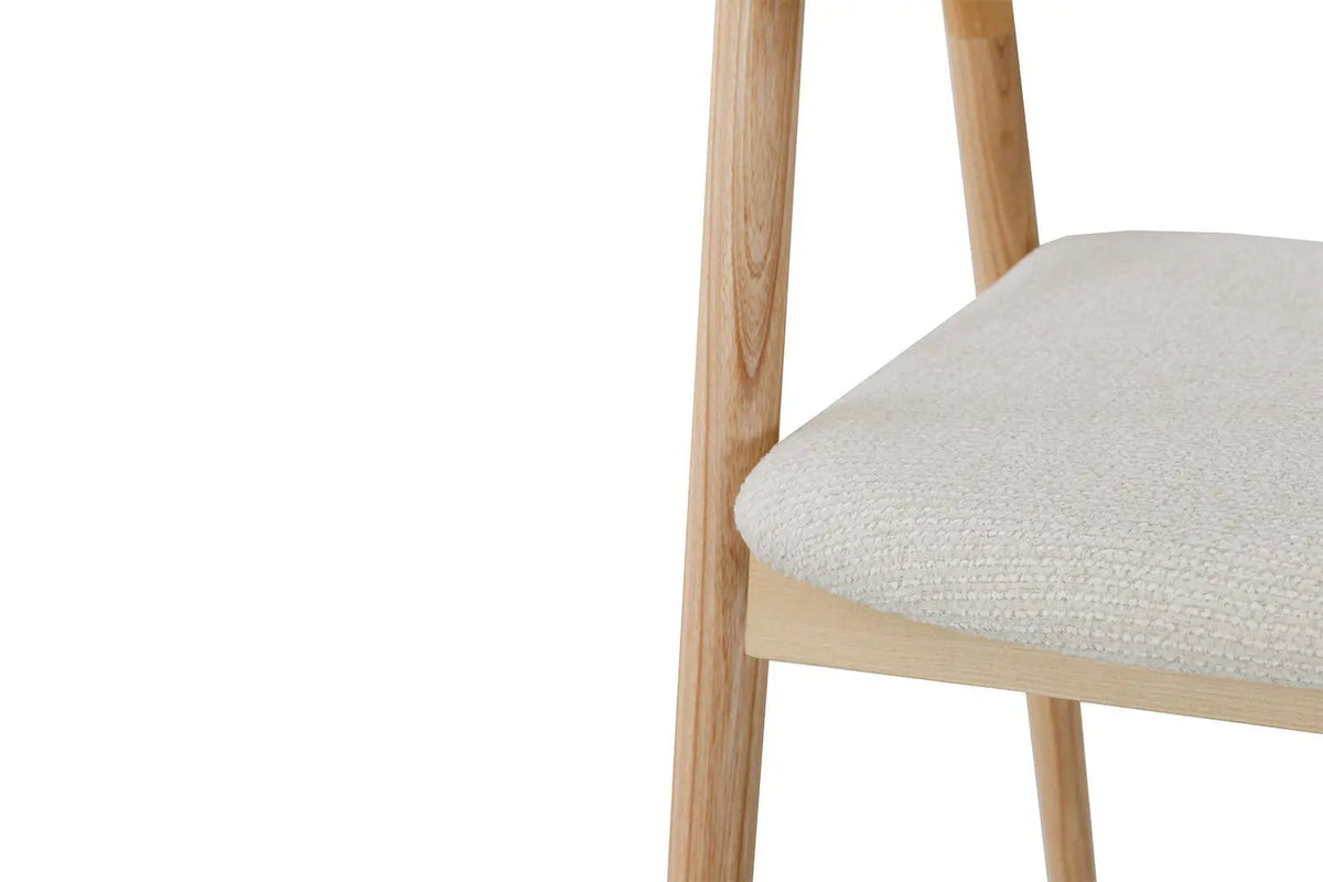 Chaise avec Accoudoirs CLARA en Bois de Frêne - 57 x 66.5 cm