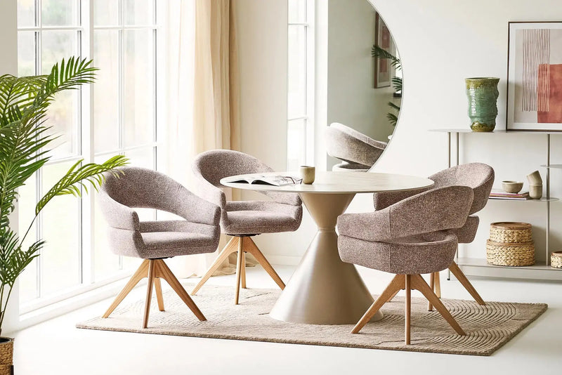 DALVA – Chaise de repas pivotante, pieds en chêne – 61 x 58 cm